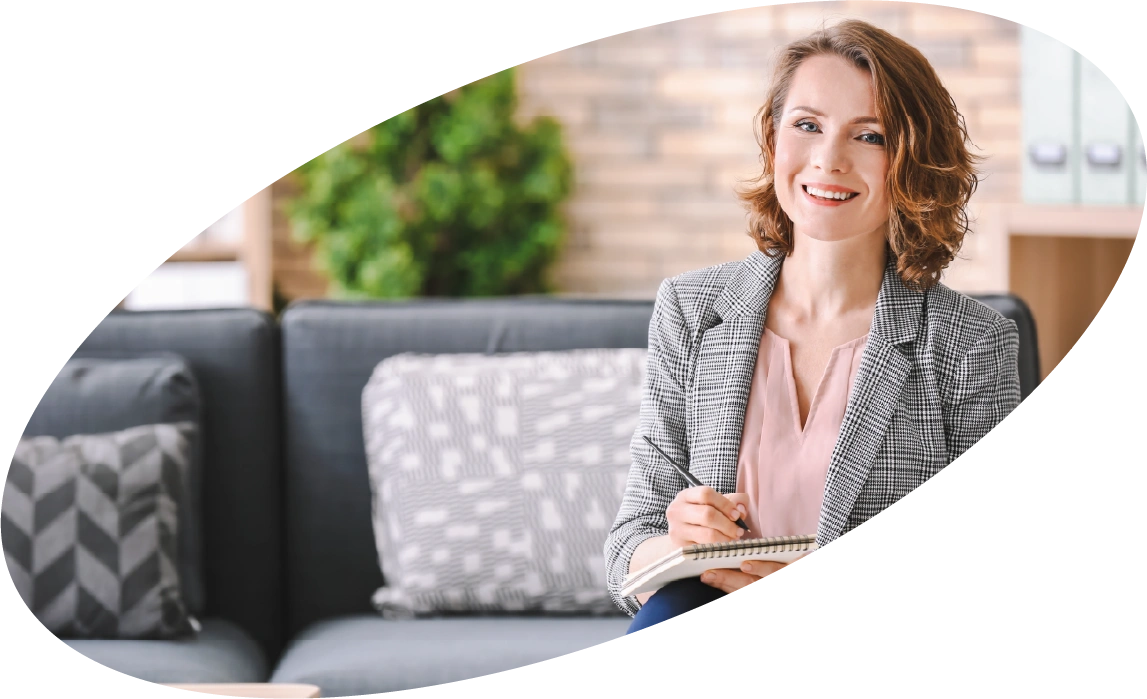 Nutritionist consulting with a client